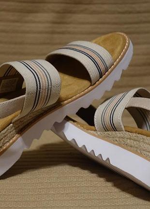 Элегантные женские веганские босоножки  skechers bobs fesert kiss h 37 р. ( 24,5 см.)