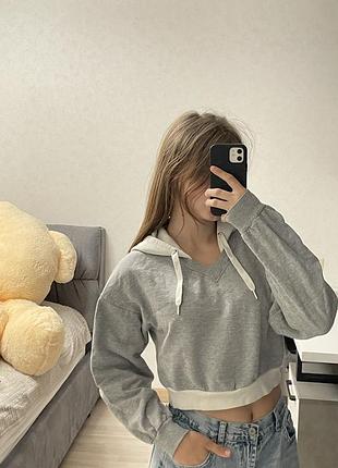 Сіре худі-кроп colins