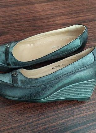 Женские туфли