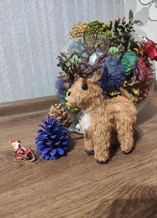Олень игрушка декор