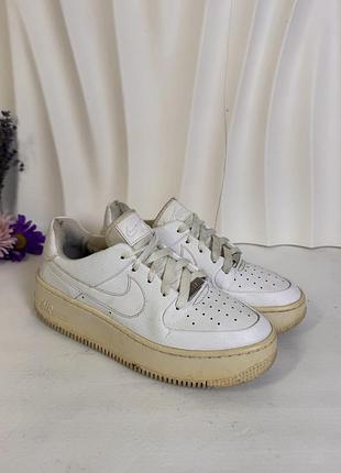 Кроссовки на платформе nike air force