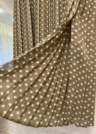 Спідниця в складку з принтом в горох