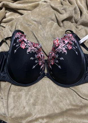 Бюстгалтер