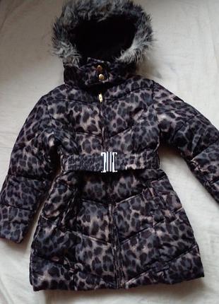 Тепле пальто на дівчинку