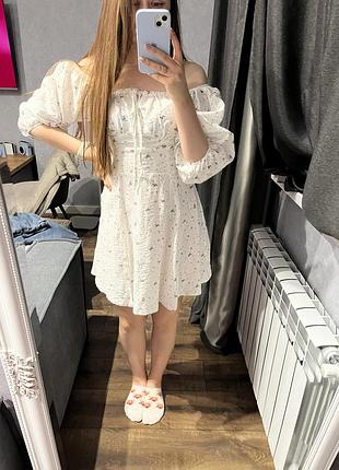 Сукня з мусліну