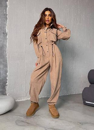 Комбинезон на кнопках вельветовый