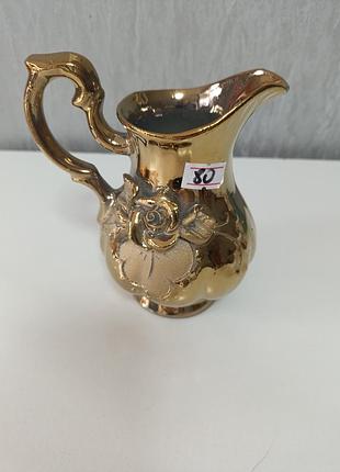 Молочник с узором