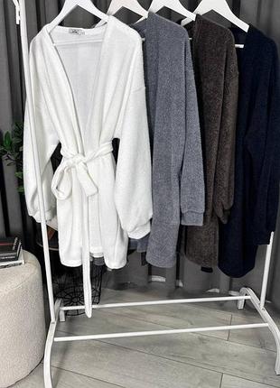 Пушистый кардиган травка с поясом, широкие рукава и карманы