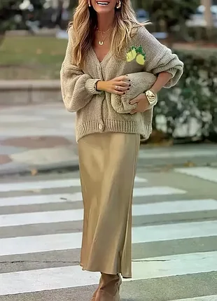 Светр кардиган бежевий з принтом лимона на гудзиках - l