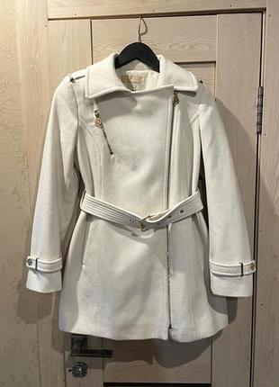 Пальто классическое