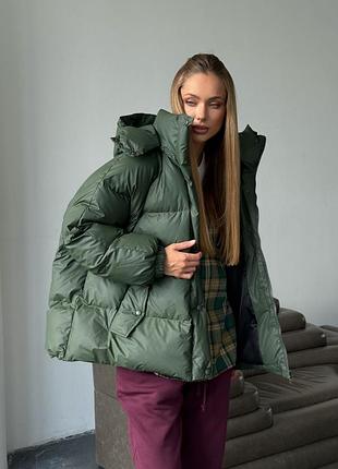 Дутый пуфыер пуховик с капюшоном овер