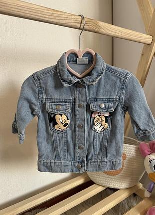 Джинсовка з міккі розмір 0-3м(буде довше)