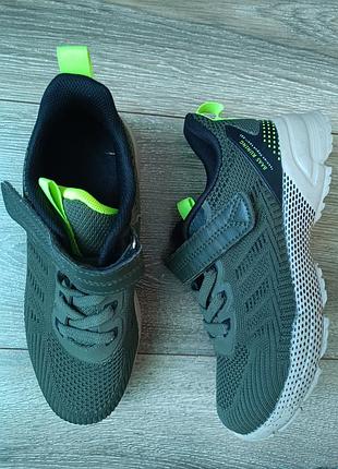 Текстильные кроссовки