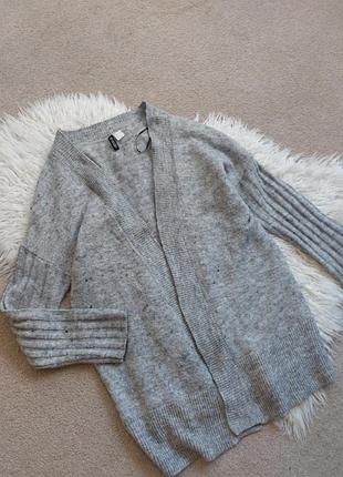 Женский кардиган с составом шерсти