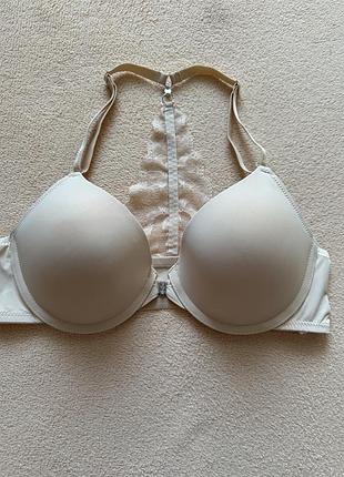 Бюстгальтер красивий 80с