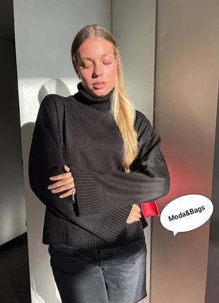 Жіночий в'язаний зимовий гольф светр кофта з горлом оверсайз р.42/48 чорний