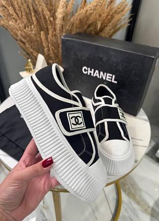 Кеди шанель з коробкою бренд шнурки липучка