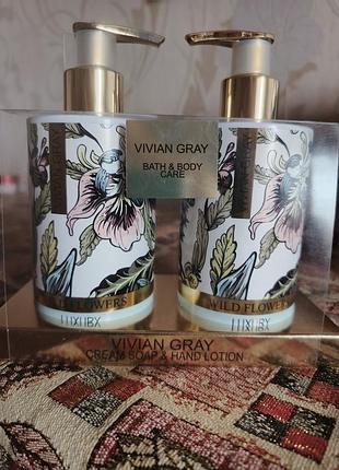 Шикарный уходовый набор для рук wild flowers от vivian gray