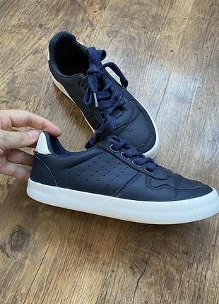 Кеди,мокасини,кросівки reserved