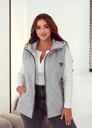 Розпродаж сіра жилетка на синтепоні