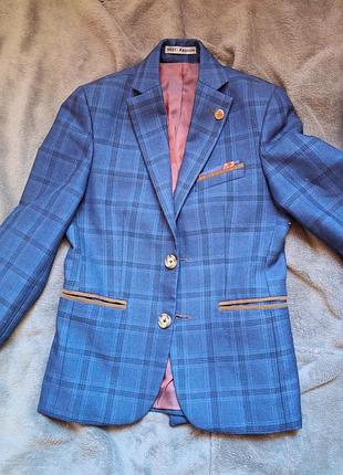 Пиджак школьный