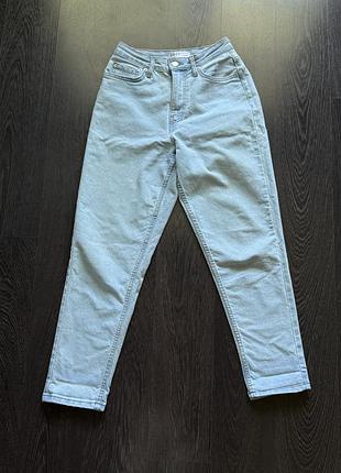 Блакитні джинси primark з підкатами