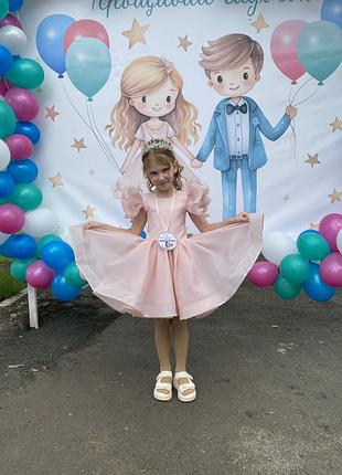 Святкова сукня на 5,6,7 років
