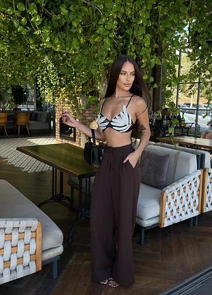 Шоколадные классические женские брюки из костюмной ткани