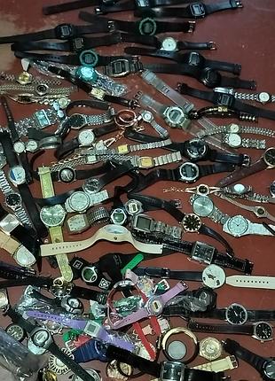 Продам часы кварцевые на запчасти 80 штук