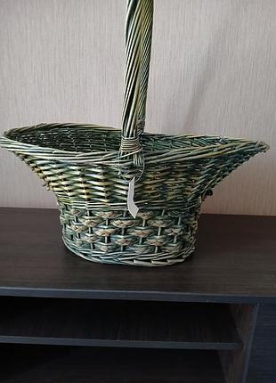 Крупная Пасхи корзина новая