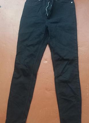 Джинсы стрежевые