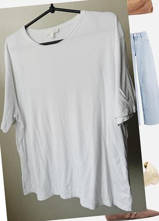 Біла базова футболка cos