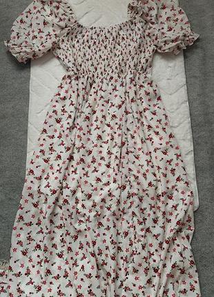 Жіночий сарафан міді, сукня