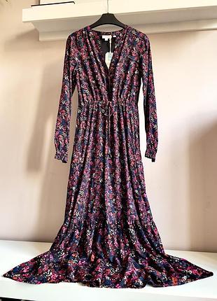 Натуральна квіткова сукня з бічними кишенями