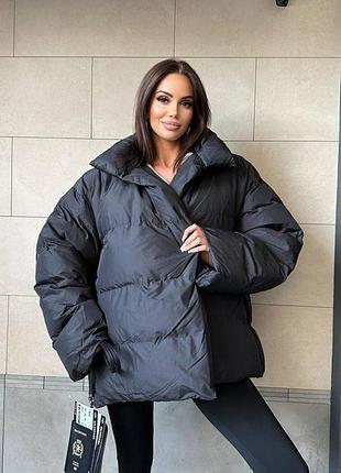 Жіноча куртка  оверсайз b а l е n с i а g а