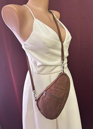 Сумочка слинг healthi back bag mini baglett,