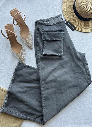 Джинси стильні жіночі сірого кольору