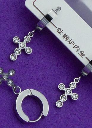 Сережки сталь no54 хрестики з цирконами на круглому замку біжутерію зі сталі