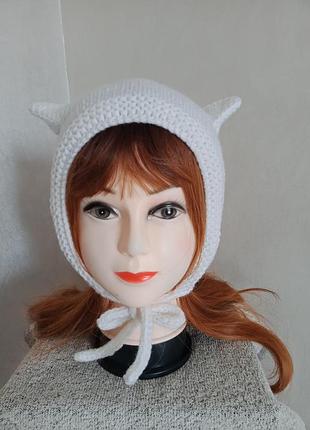 Вязаная катошка с ушками ручная работа размер 56-58 (мод86)