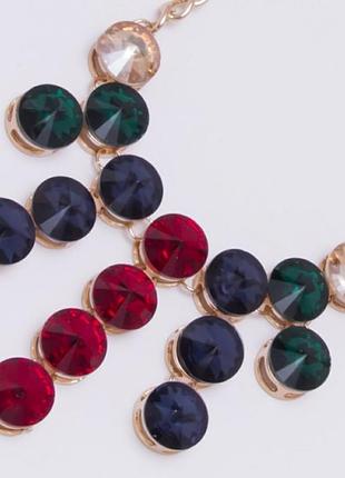 Подвеска № 595 с круглыми стразами разного цвета.