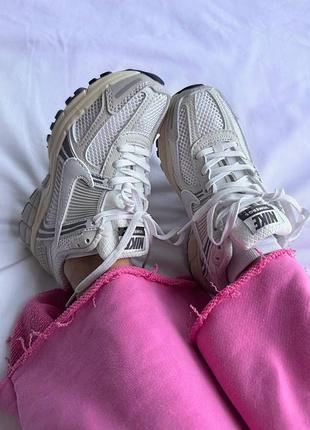 Кросівки nike zoom vomero 5 «platinum tint»