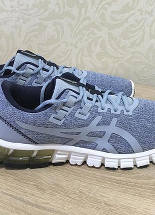 Кросівки asics