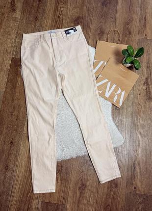 Молочні брюки нові