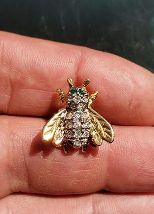 Carolee usa коллекционная брошка-фрачник