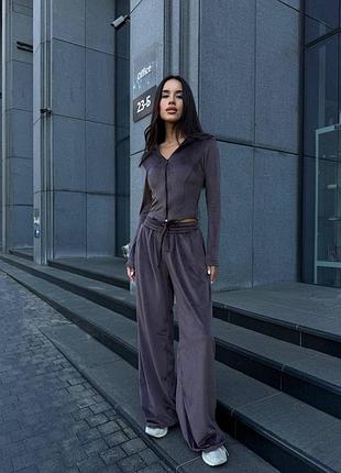 Женский костюм шоколад розовый