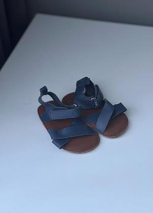 Шкіряні пінетки