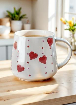 Чашка з сердечками