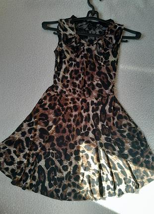 Сукня жіноча