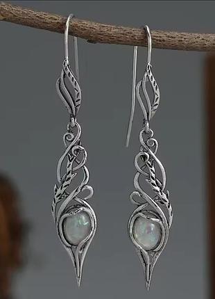 Серьги женские "эльф" серебристые новые