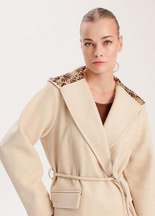 Пальто на теплу осінь 2